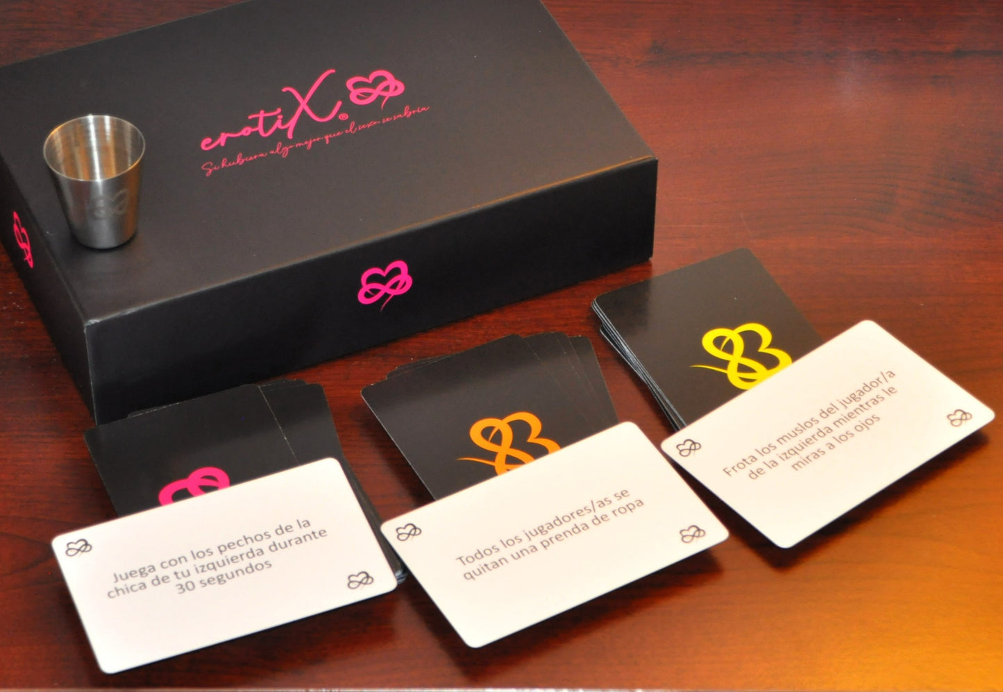 erotiX- Versión internacional del juego